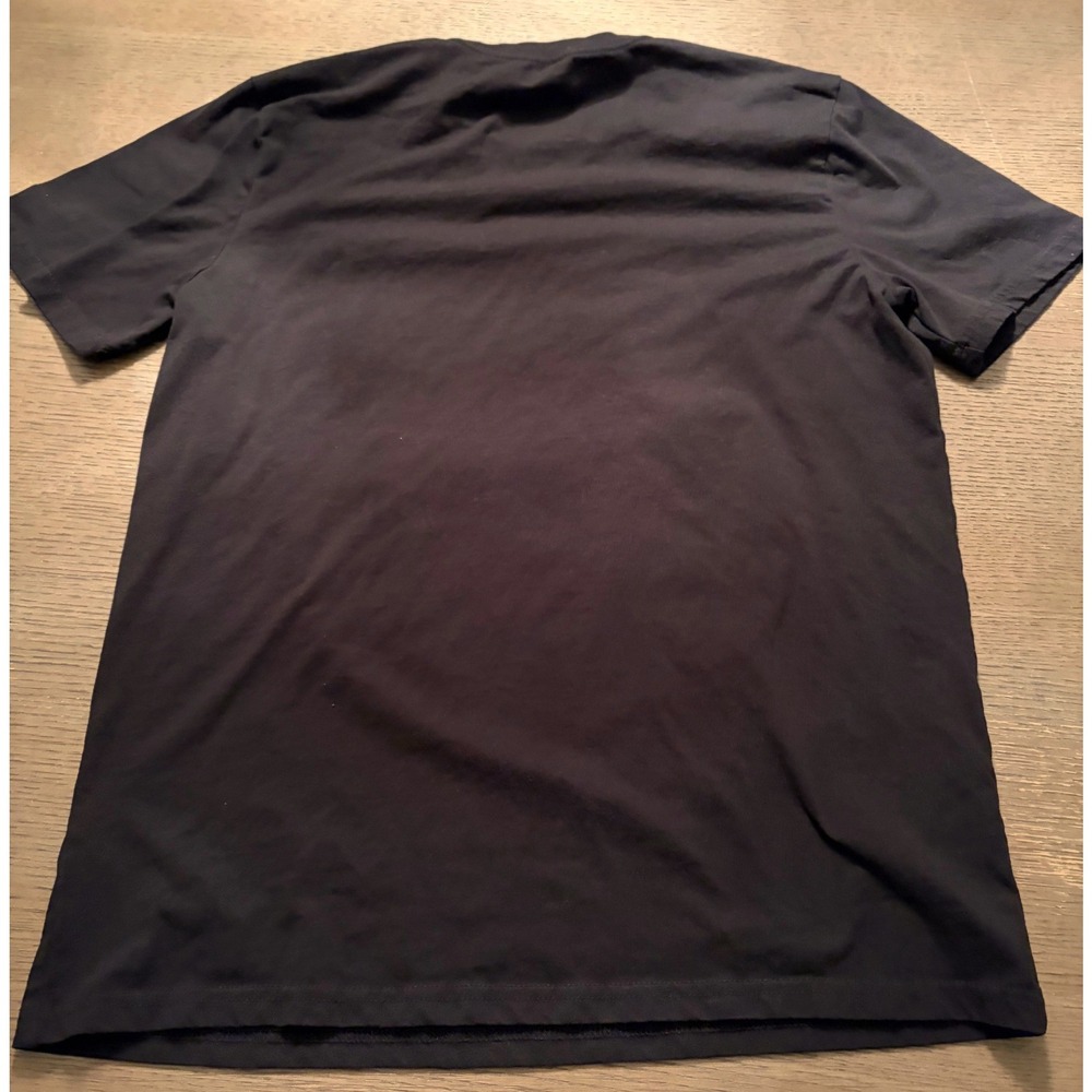 WWE Raw Is War Tee Mens Large Stone Cold Undertaker Kane Batista Triple H Black - Picture 4 of 5